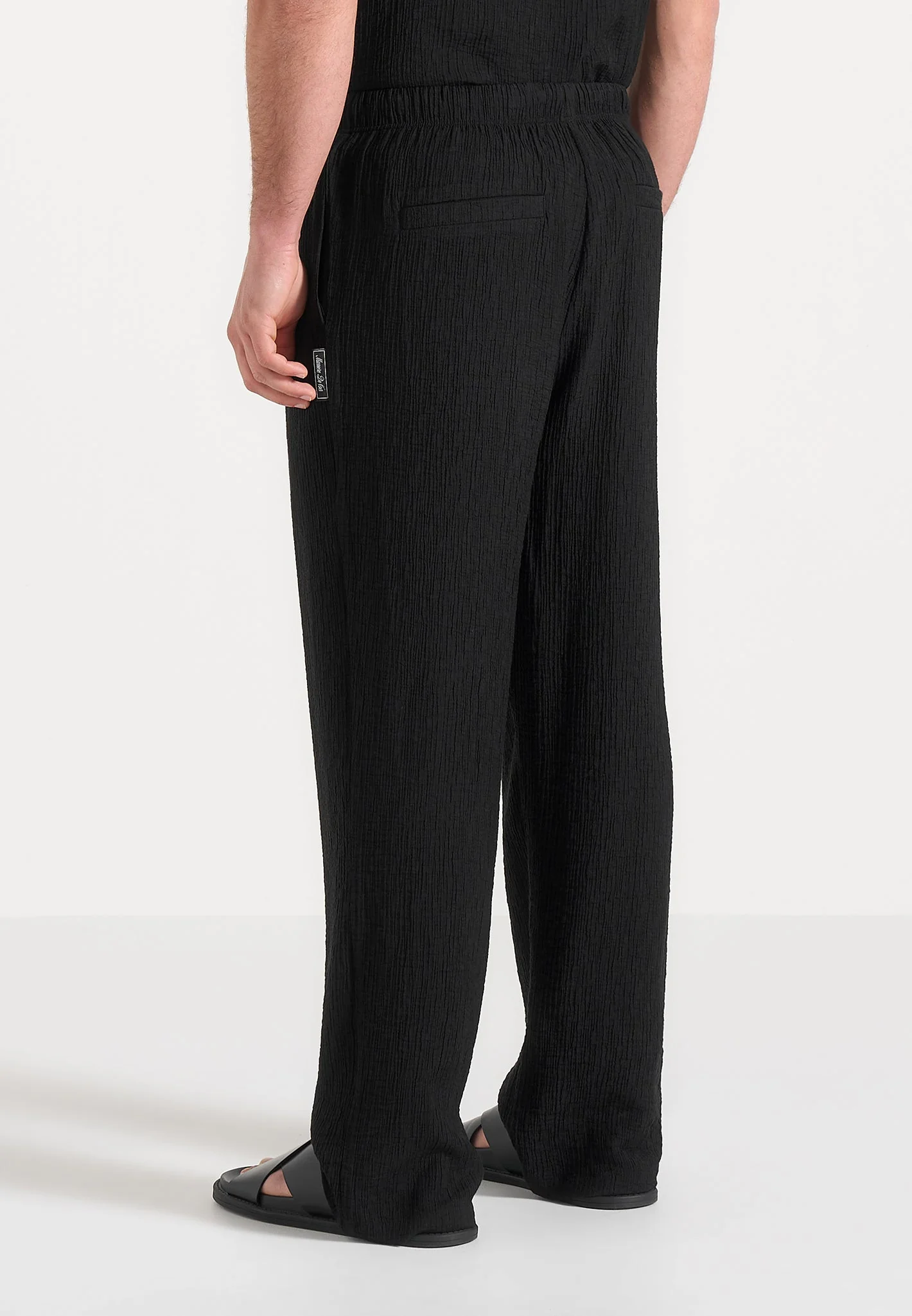 Addison - Unisex Textured Relaxed Fit Trousers - Black - Image 7