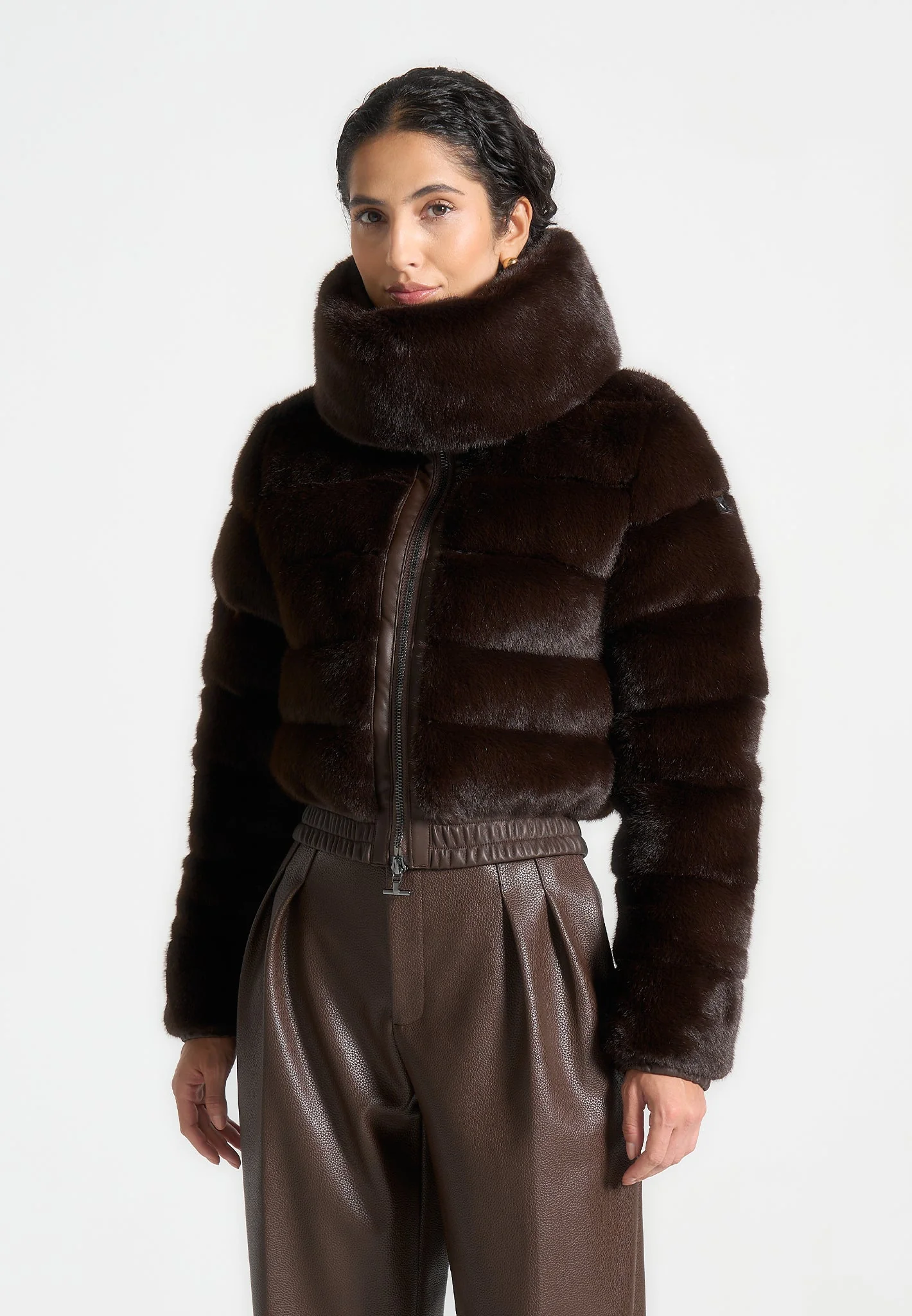 Ama - Plush Ribbed Jacket with Neck Scarf - Brown - Image 3
