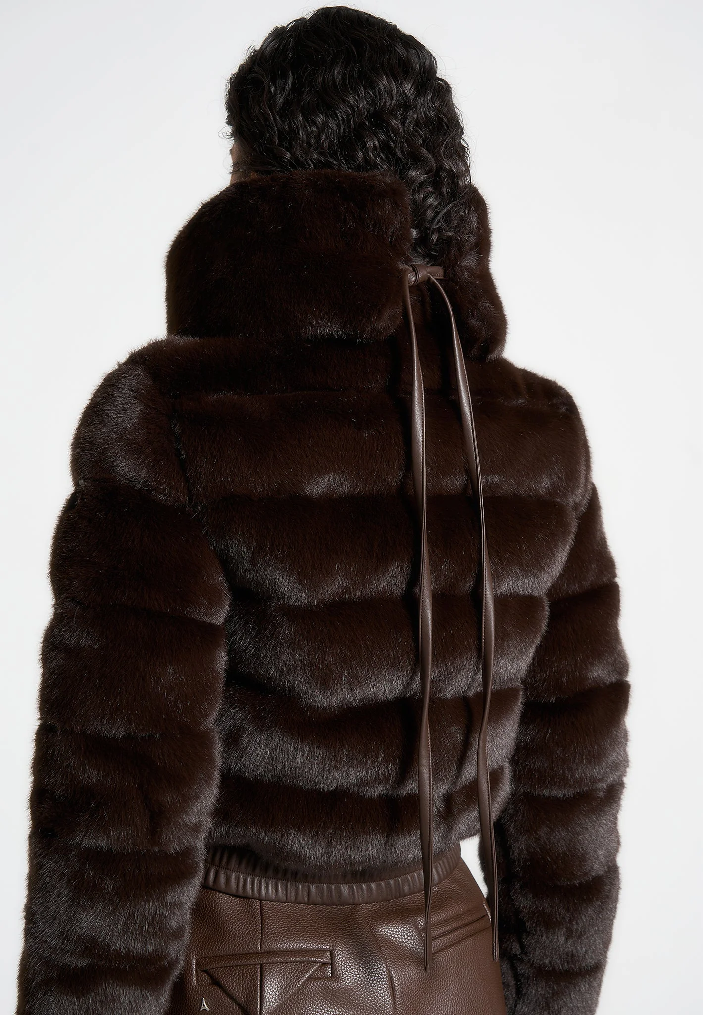 Ama - Plush Ribbed Jacket with Neck Scarf - Brown - Image 5