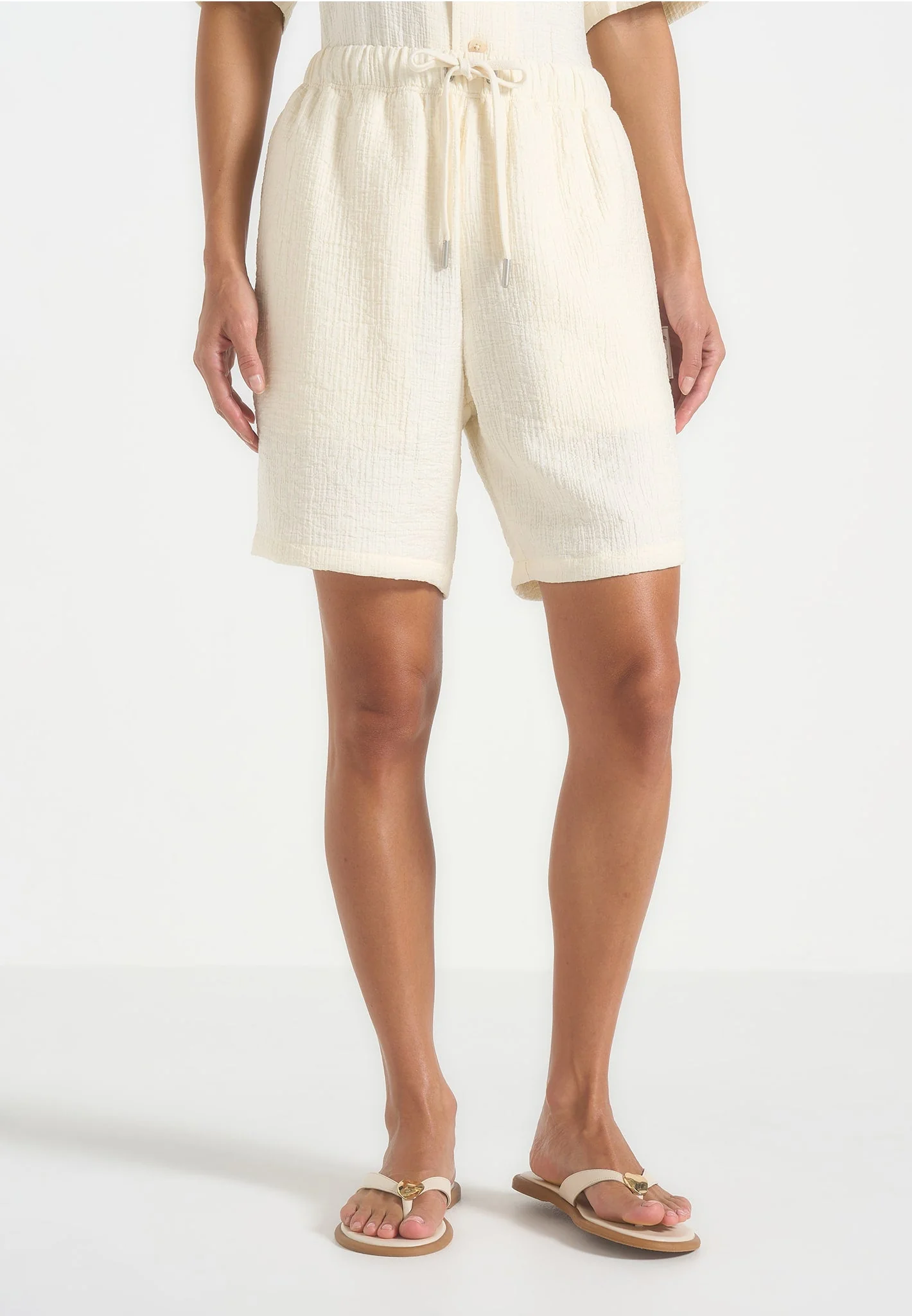 Ari - Unisex Textured Shorts - Cream - Image 4