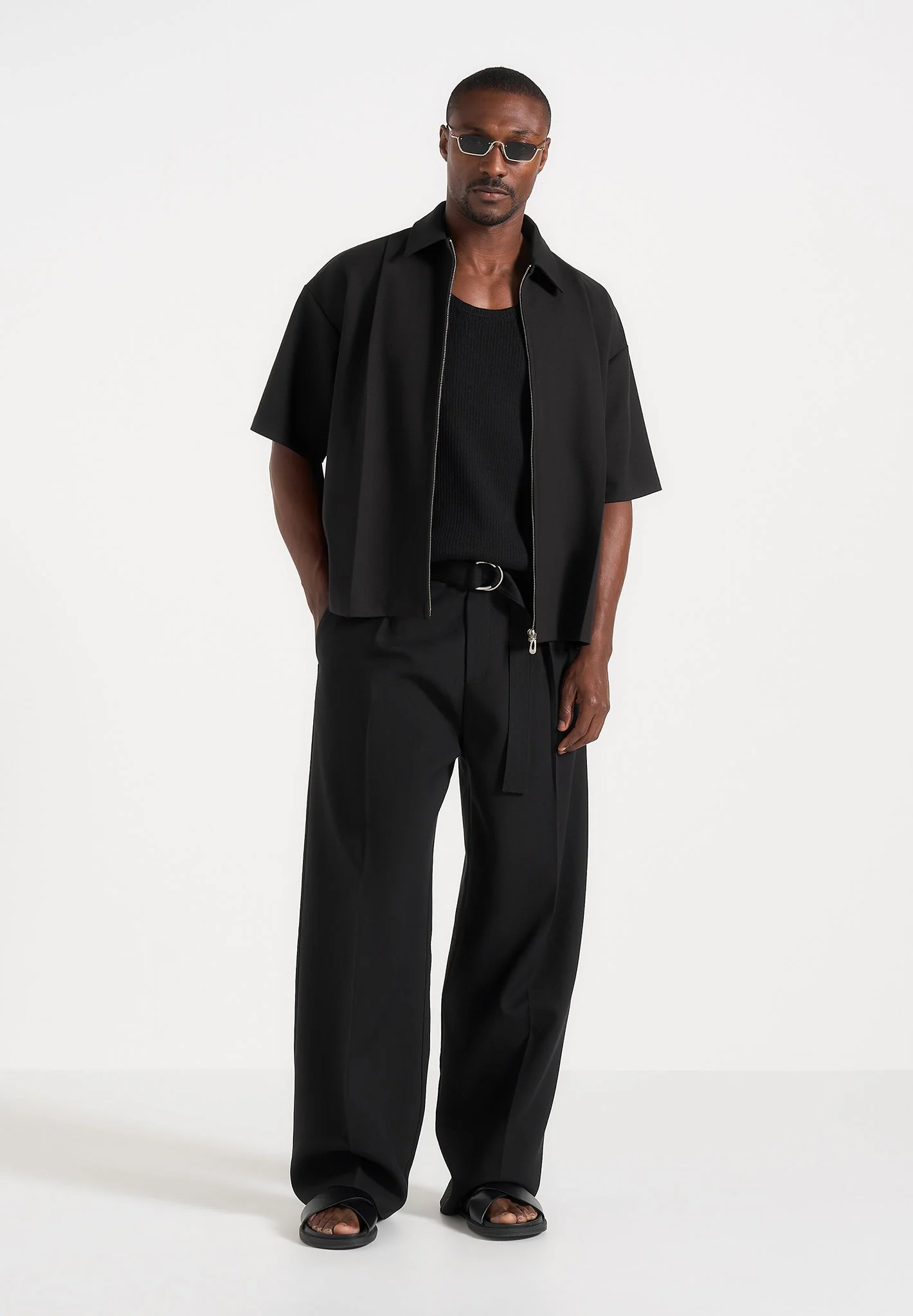 Aven - Boxy Shirt With Crease - Black - Image 2