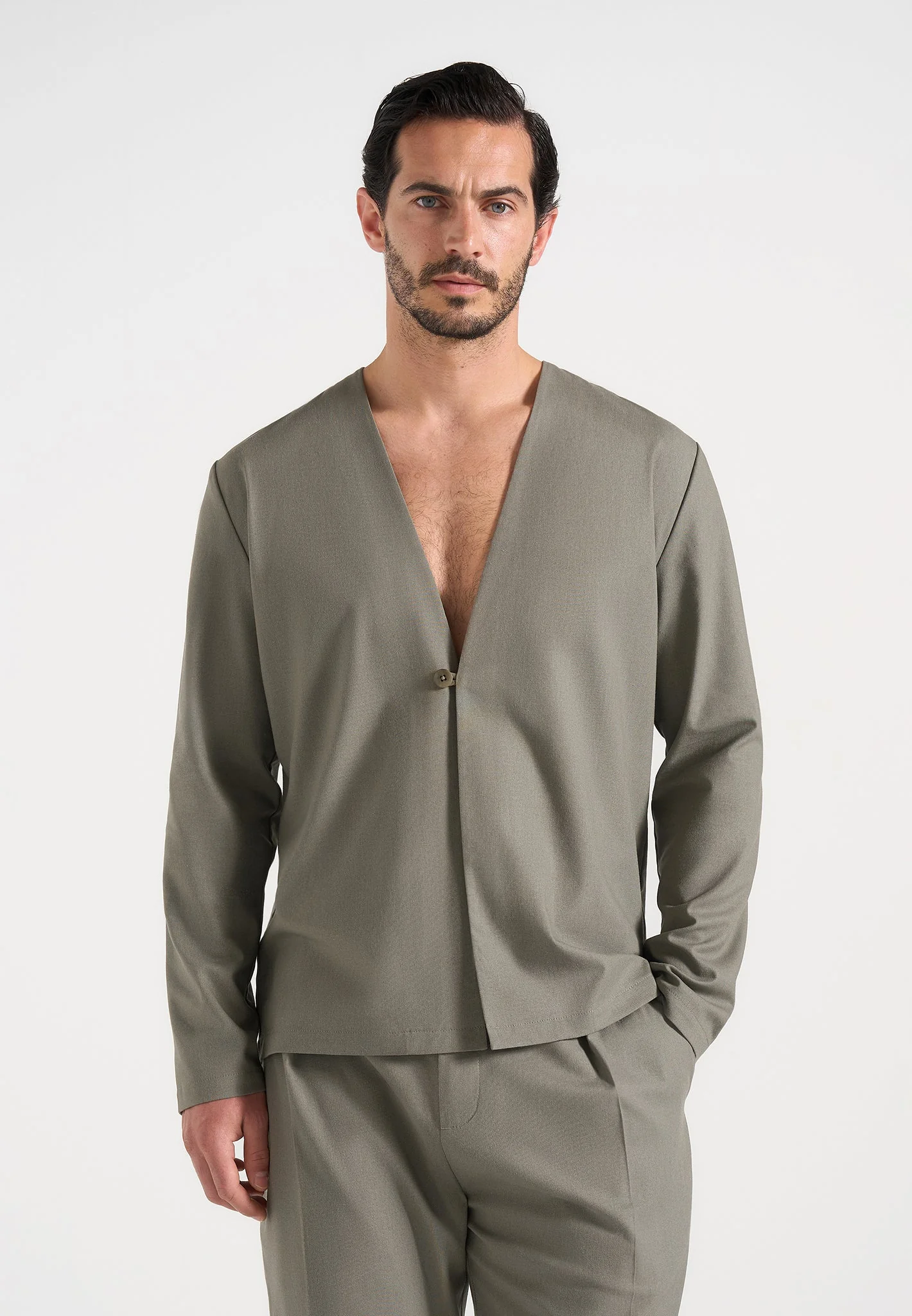 Axel - Minimal Kimono Shirt - Khaki - Image 2