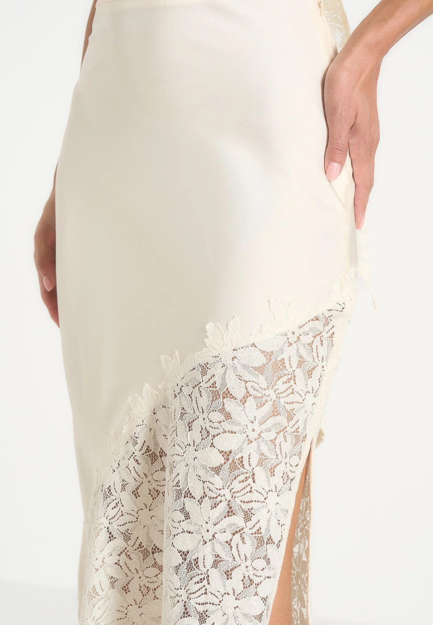 Belle - Satin and Lace Maxi Skirt - Champagne - Image 3