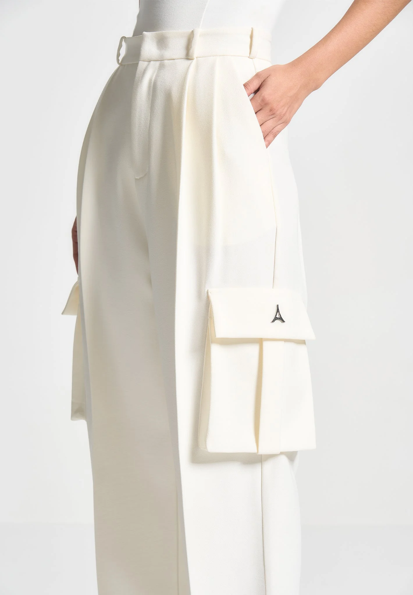Danielle - Tailored Pleated Cargo Trousers - Off White - Image 3
