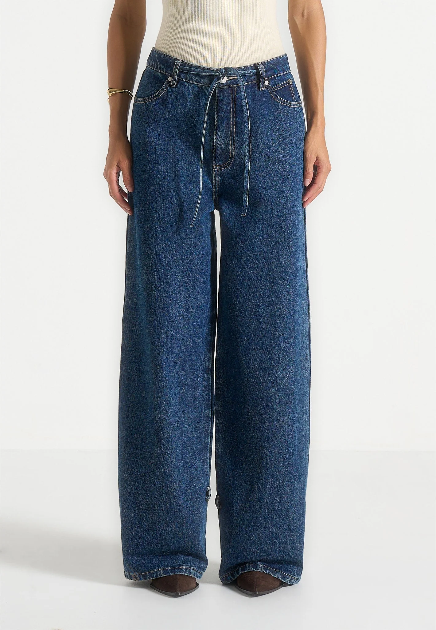 Faye - Wide Mid Rise Jeans With Tie Waist - Indigo - Image 3