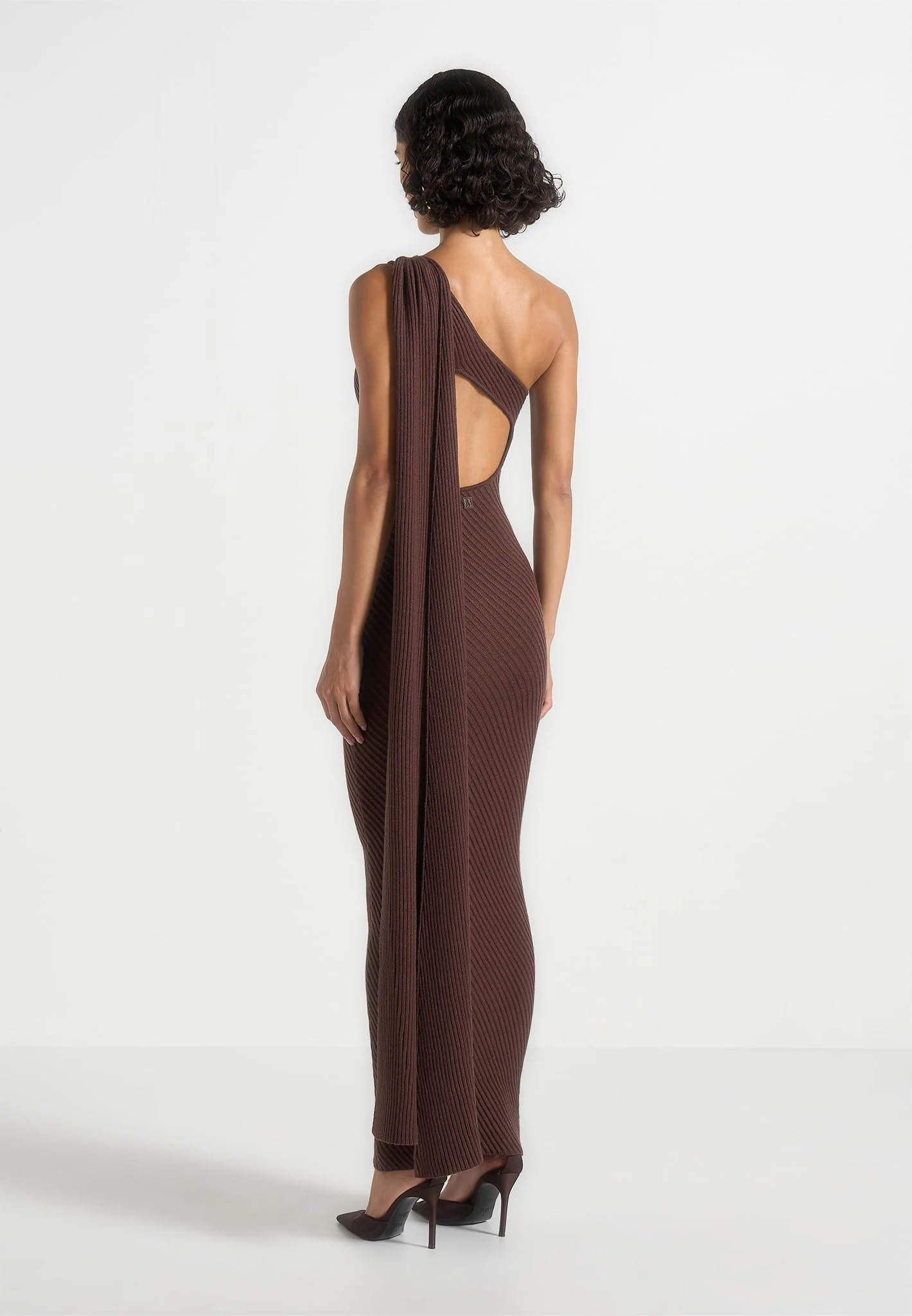 Laya - Asymmetric Knit Maxi Dress With Scarf - Brown - Image 5