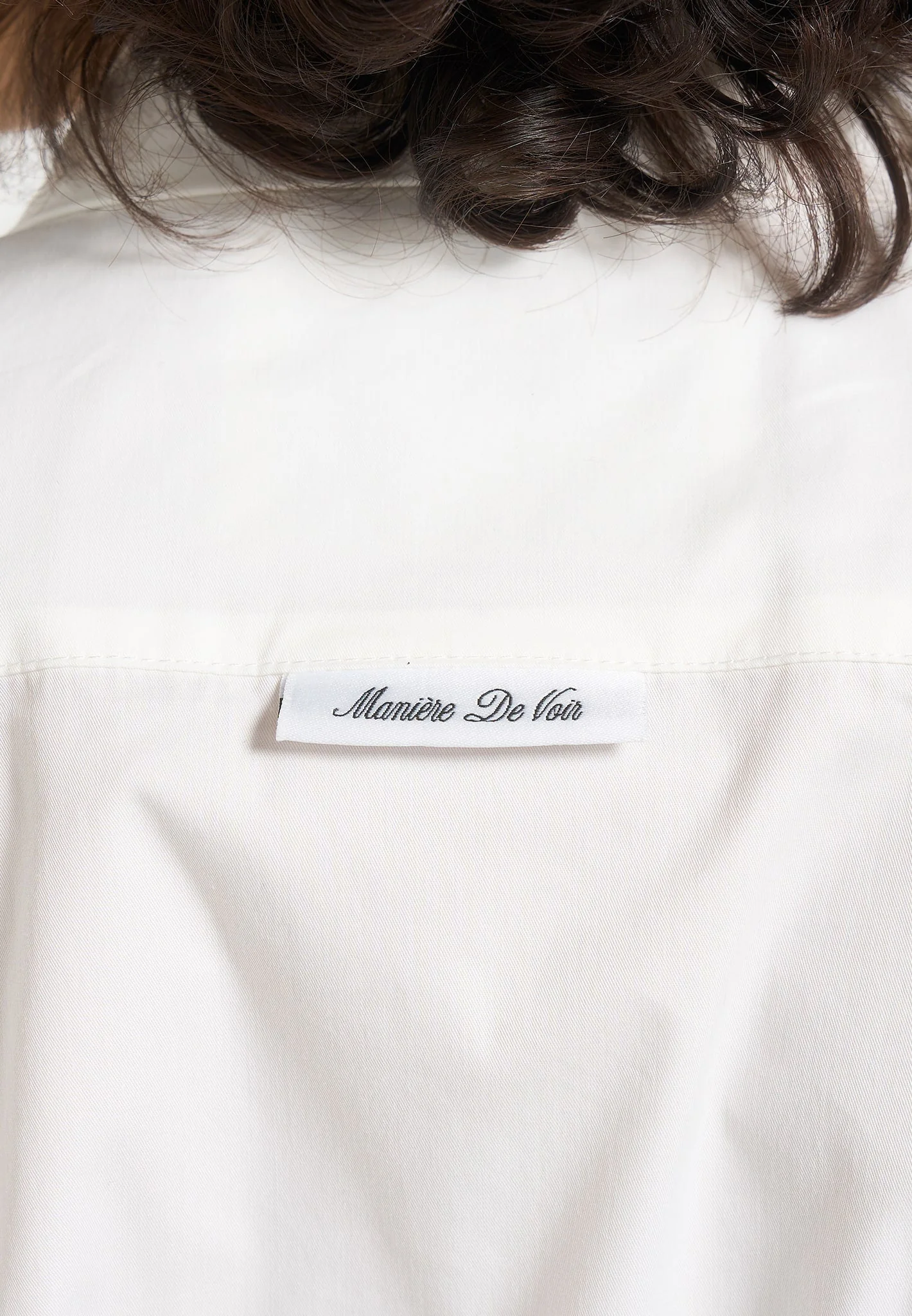 Malia - Sleeveless Tie Waist Cropped Shirt - White - Image 4