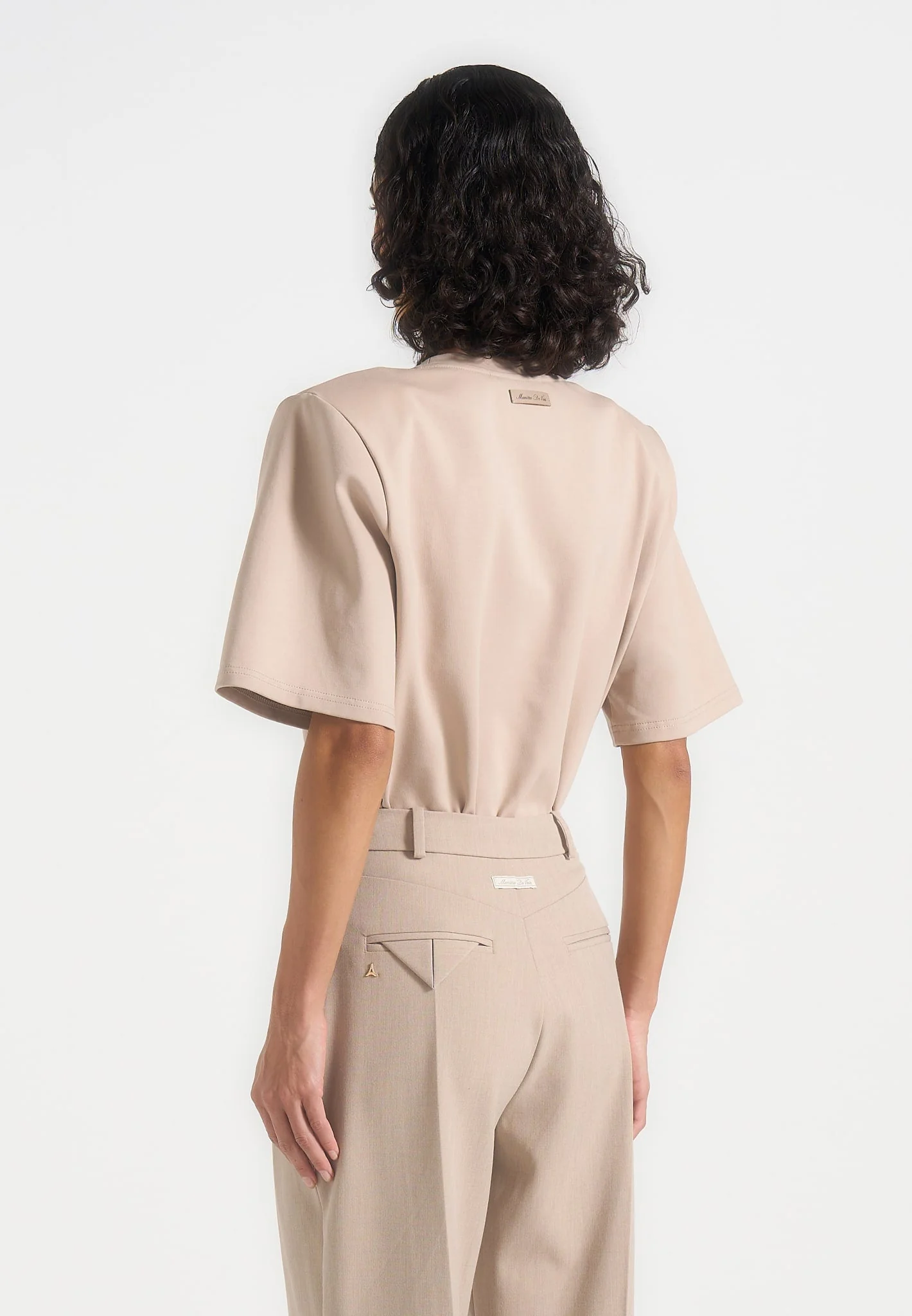 Mia - Wide Shoulder Bodysuit T-Shirt - Beige - Image 4