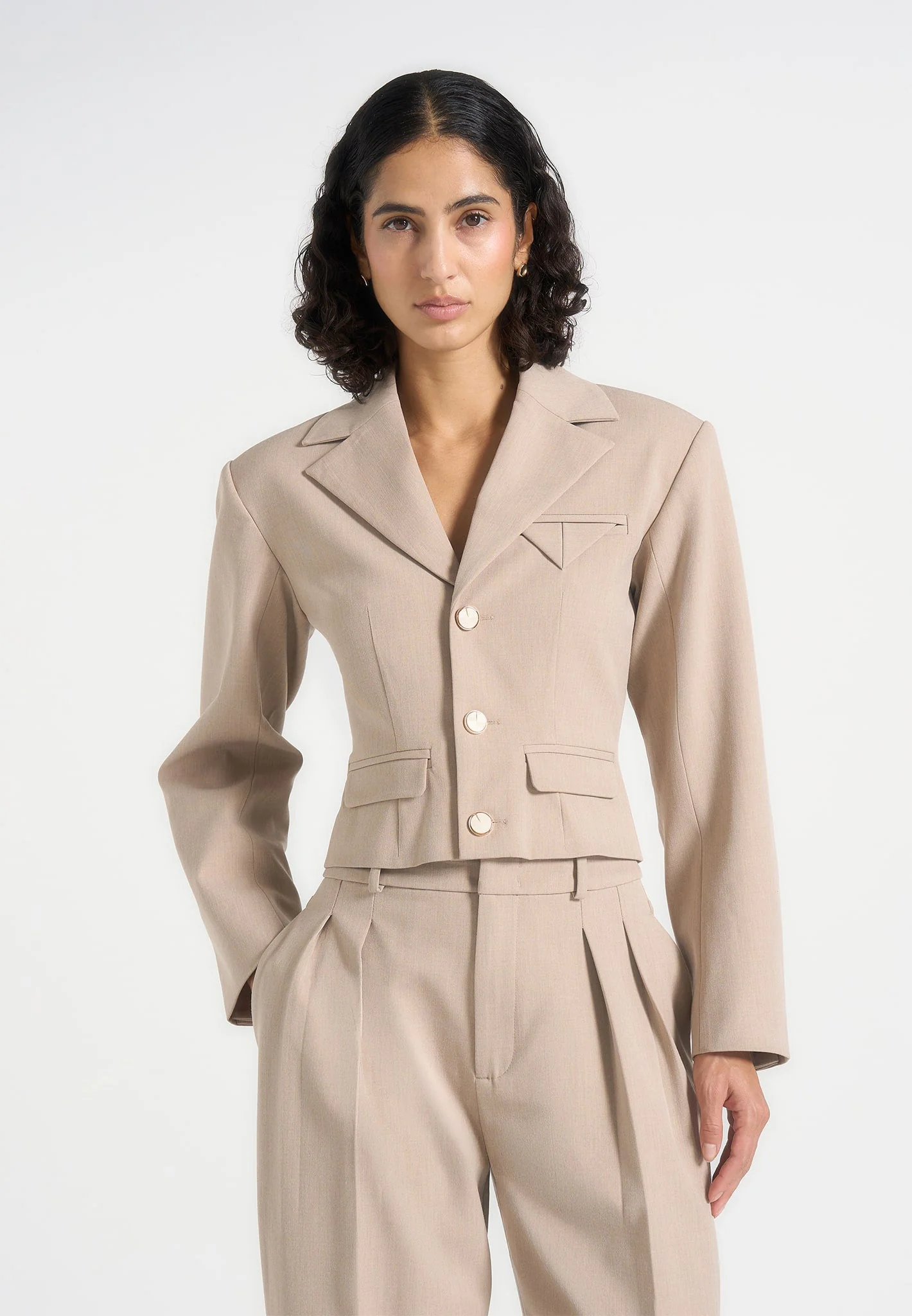 Prisca - Tailored Cropped Blazer - Beige - Image 2