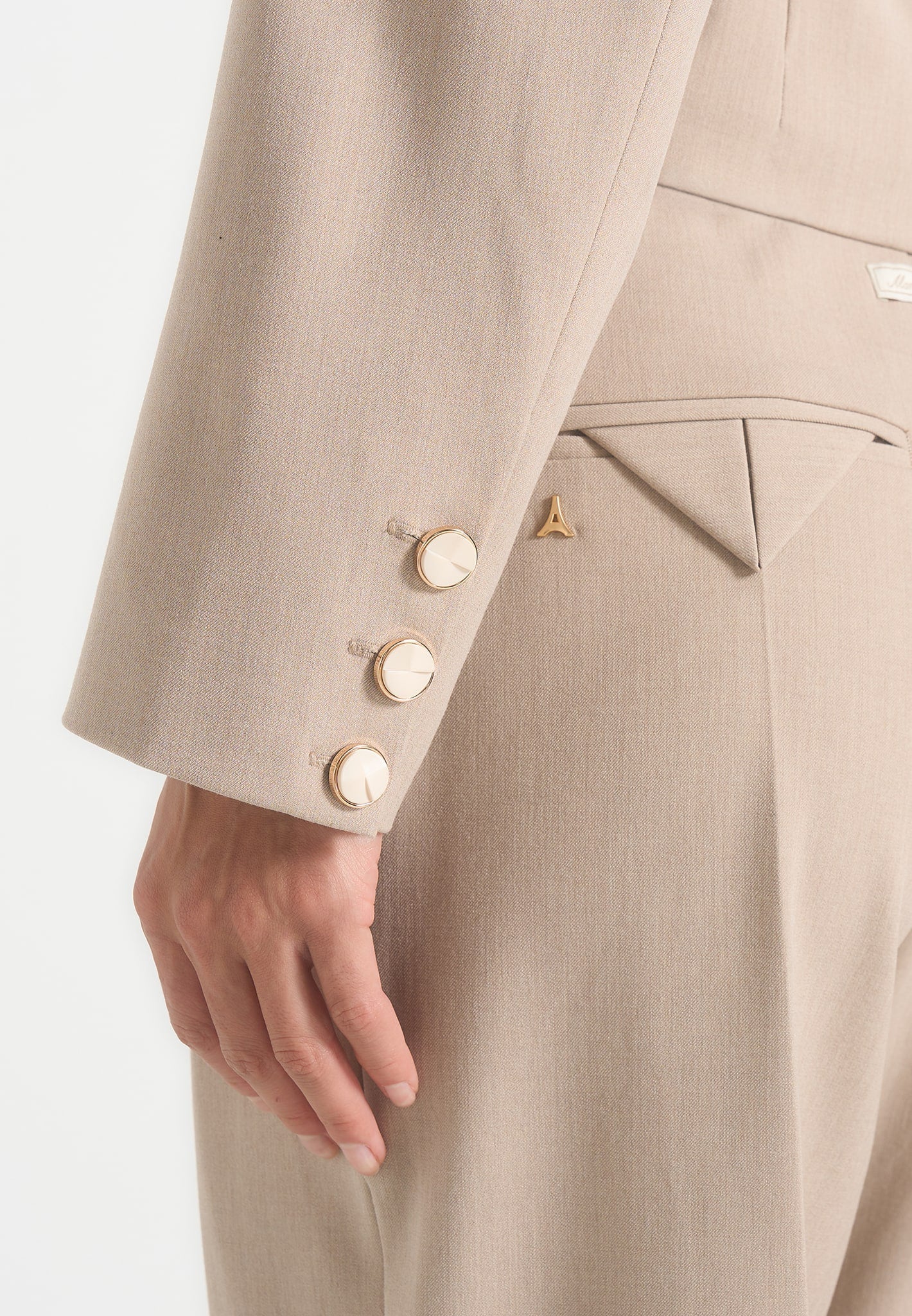 Prisca - Tailored Cropped Blazer - Beige - Image 3