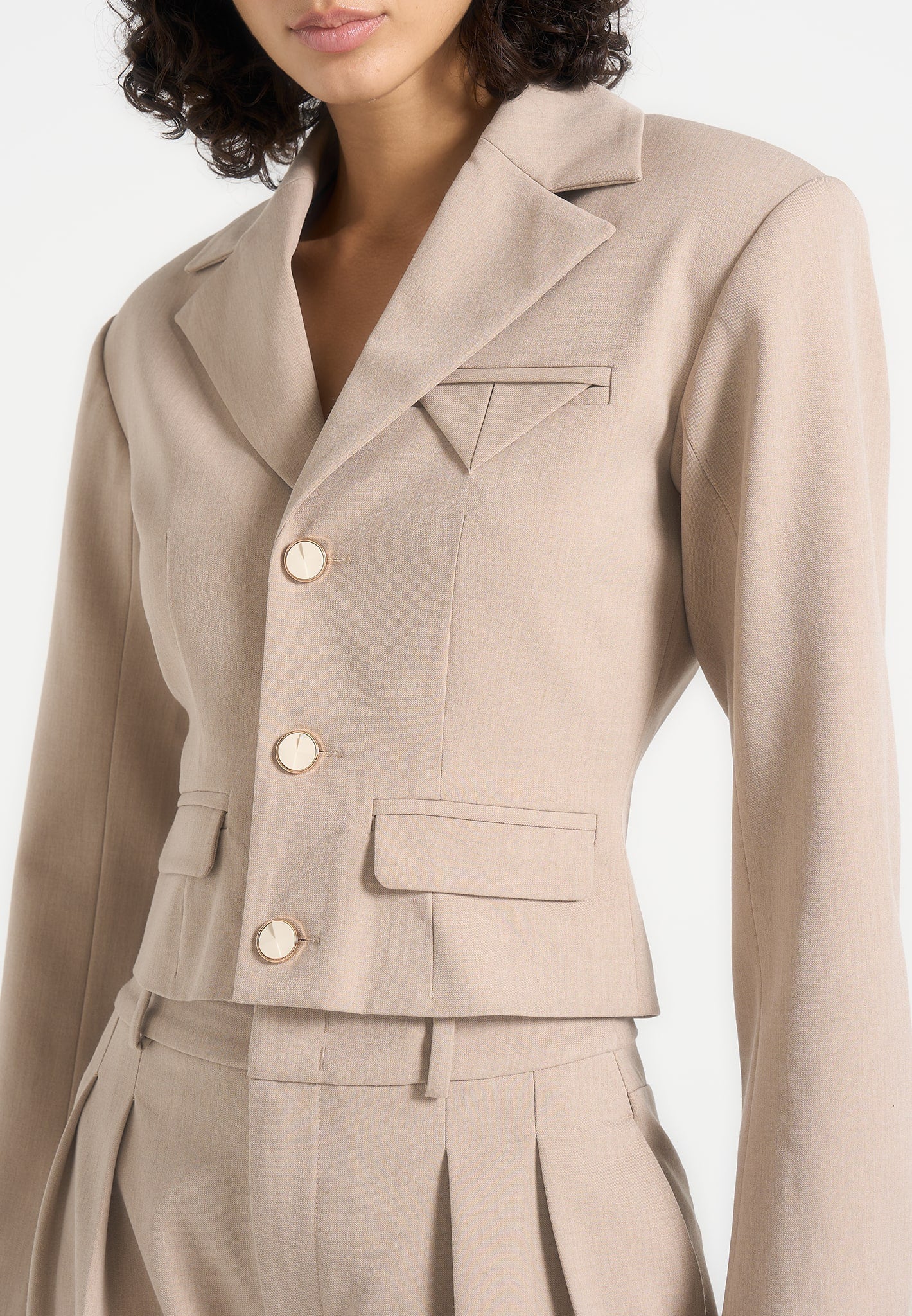 Prisca - Tailored Cropped Blazer - Beige - Image 4