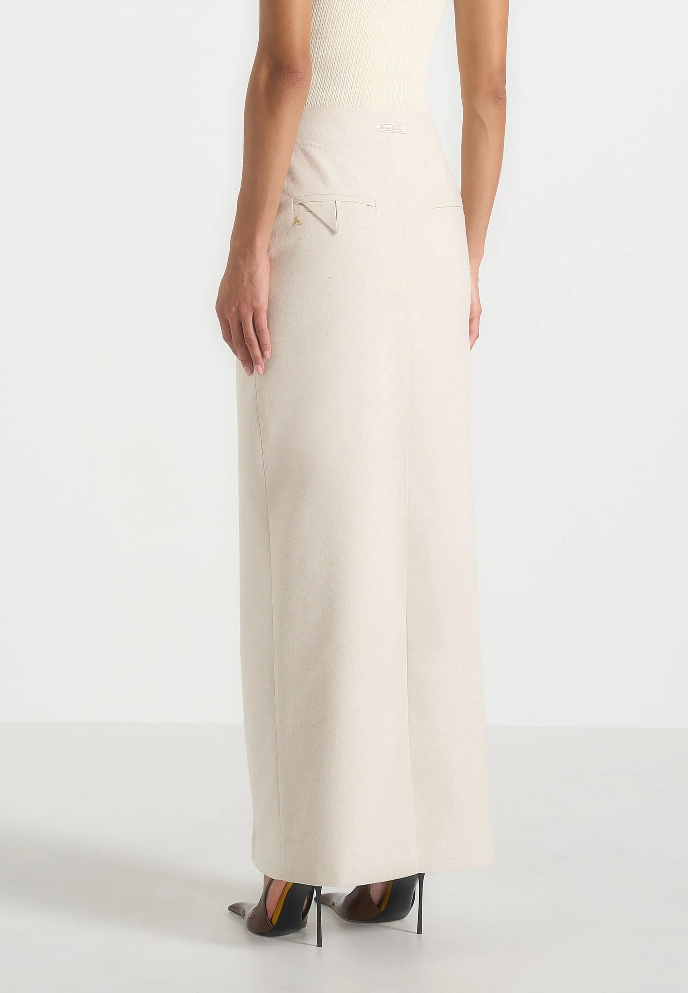 Regine - Linen Box Pleat Maxi Skirt - Natural - Image 4