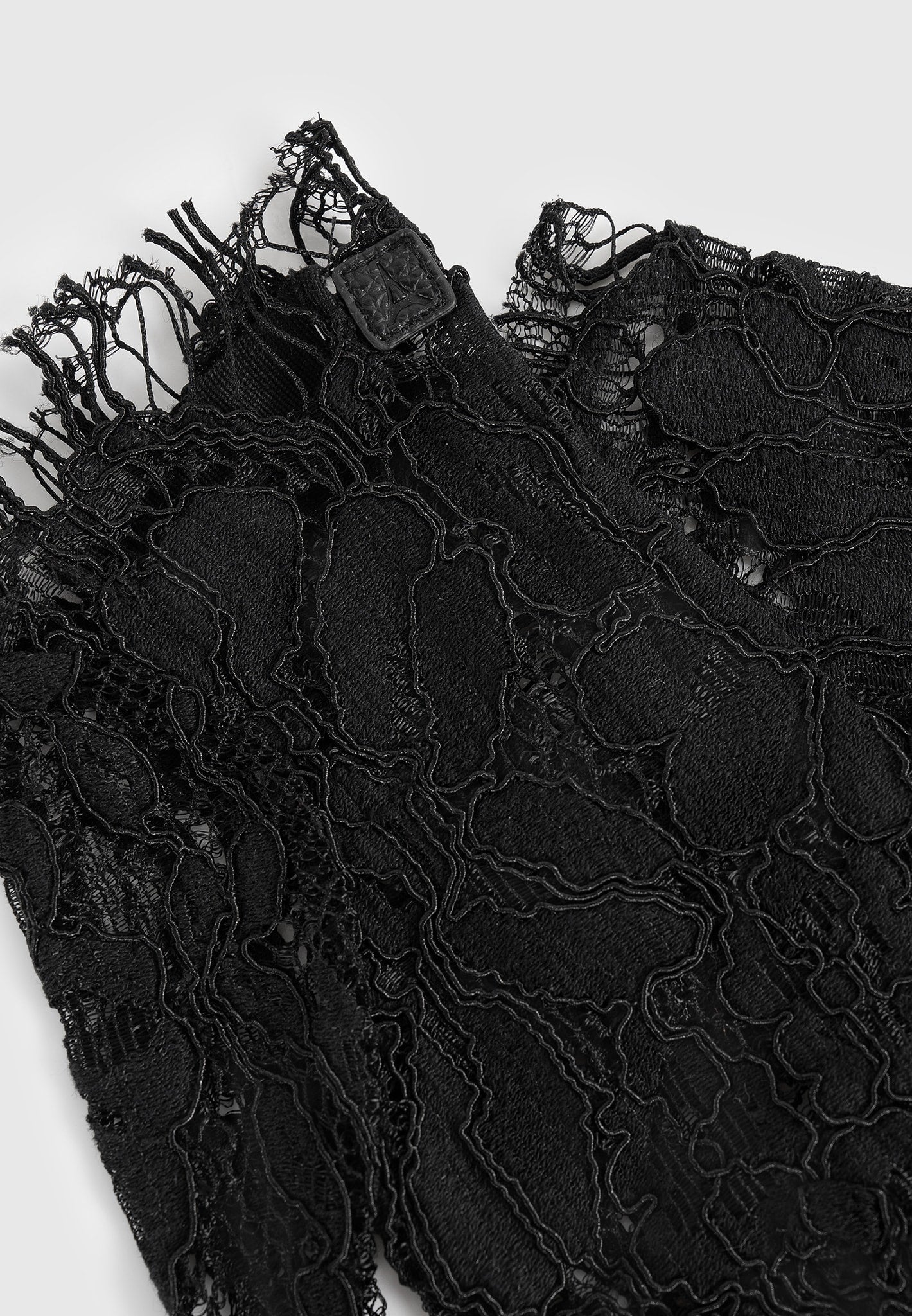 Rhea - Lace Gloves - Black - Image 4