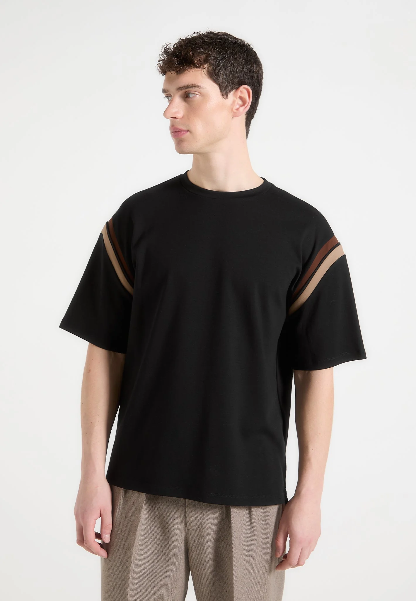 Georges - Varsity Cotton T-Shirt - Black/Taupe - Image 2